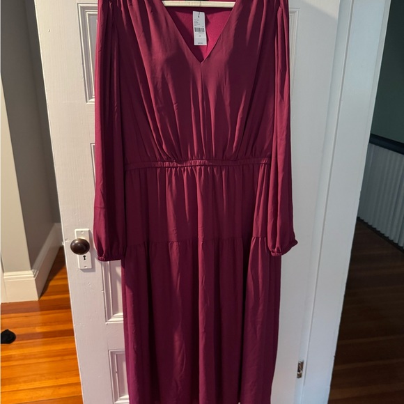 Lane Bryant Dresses & Skirts - Lane Bryant Plum Long Sleeve Dress